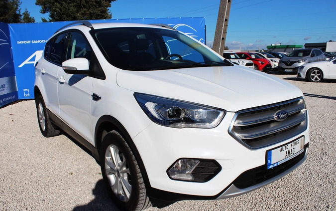 Ford Kuga cena 82900 przebieg: 46600, rok produkcji 2019 z Grudziądz małe 497